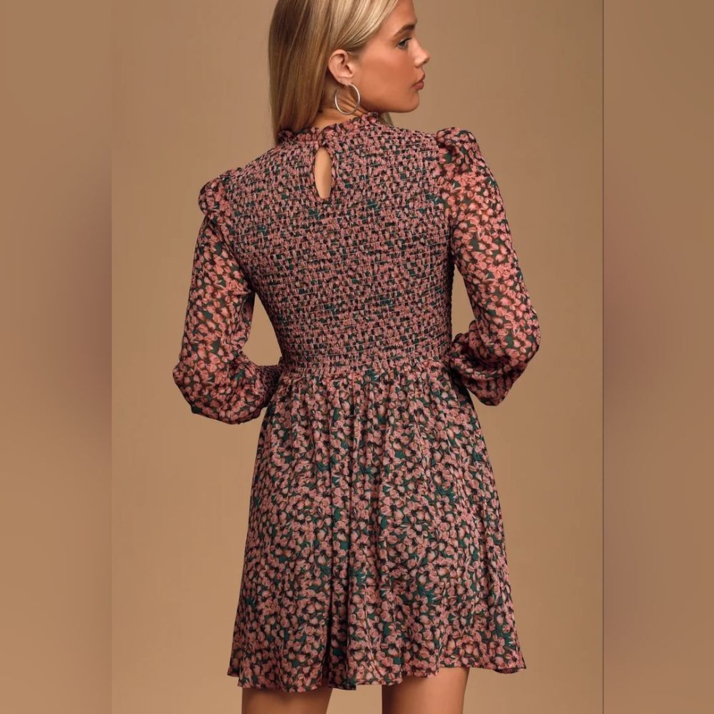 Floral Long Sleeve Dress - Picture 13 of 14